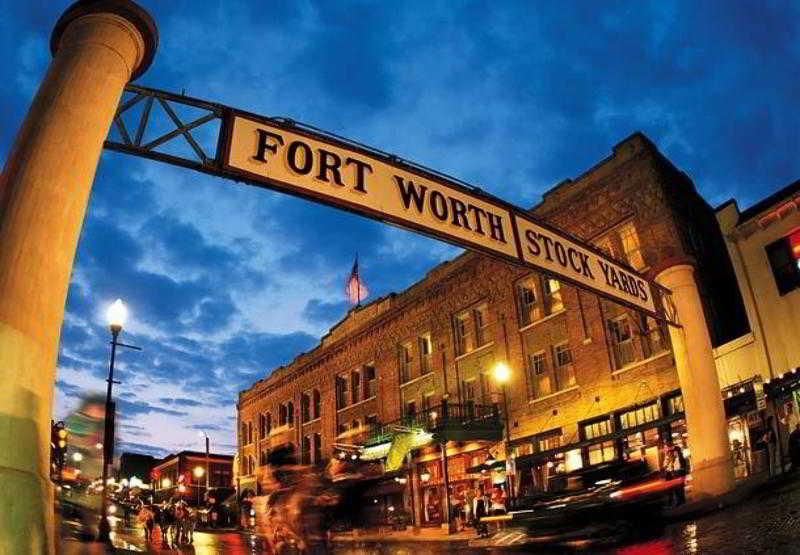 Courtyard Fort Worth West At Cityview Comodidades foto